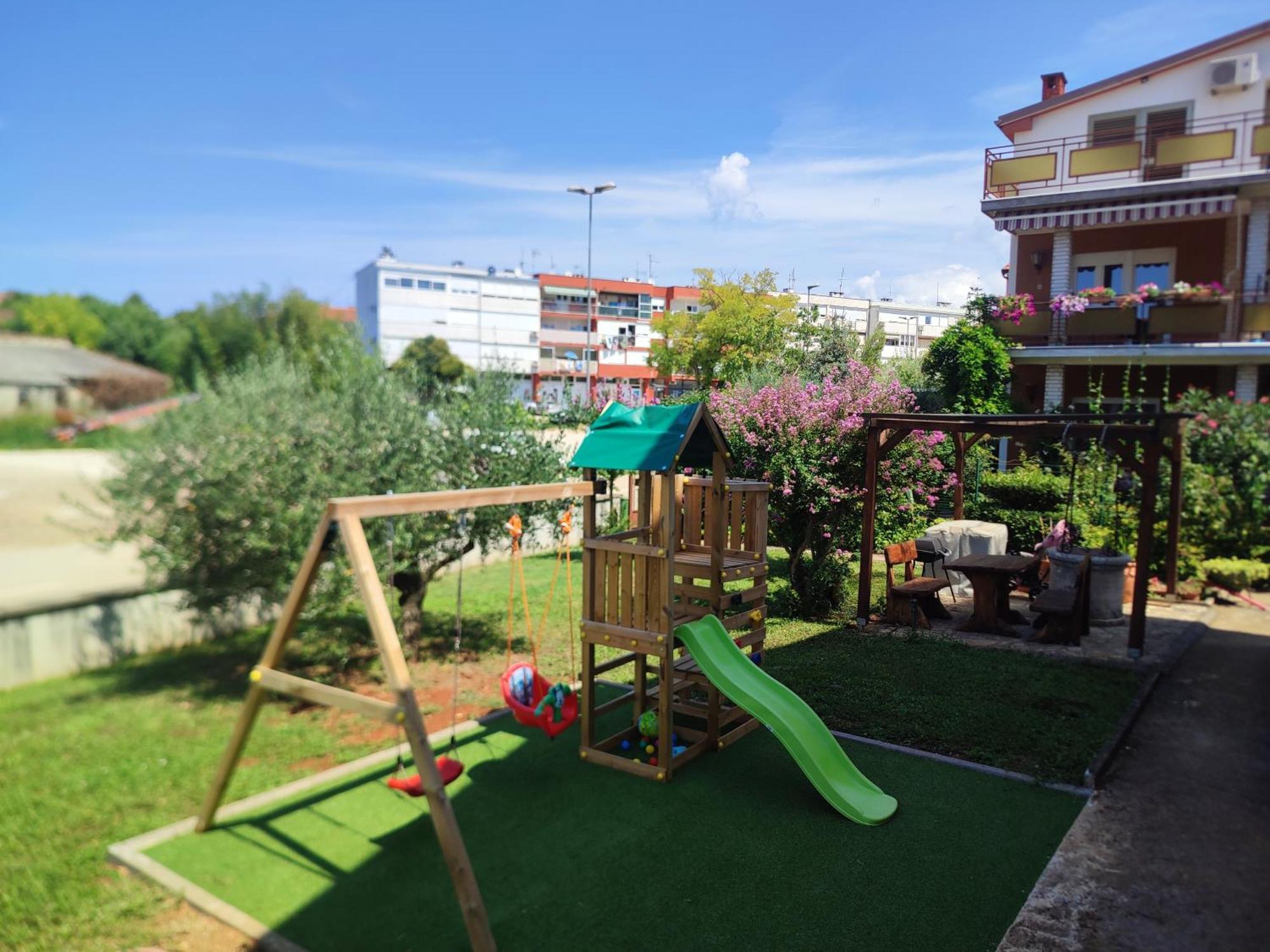 Petra Apartman *