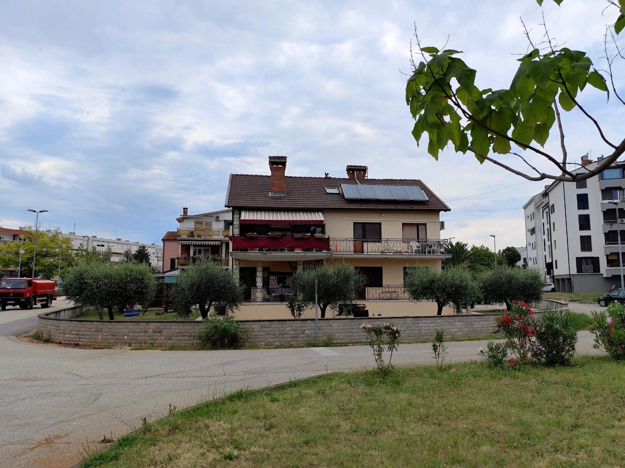 Petra Apartment *